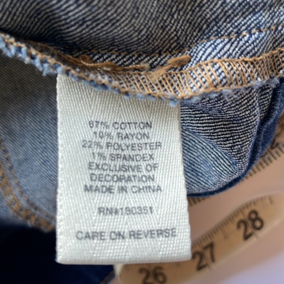 Mudd Classic Denim Vest Distressed Button Flap Pockets Button Tab Hem Size Small - Picture 5 of 14